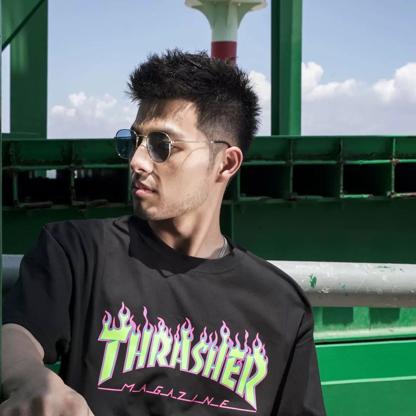 Thrasher US-edition new summer loose-fit casual T-shirt with flame graphic.