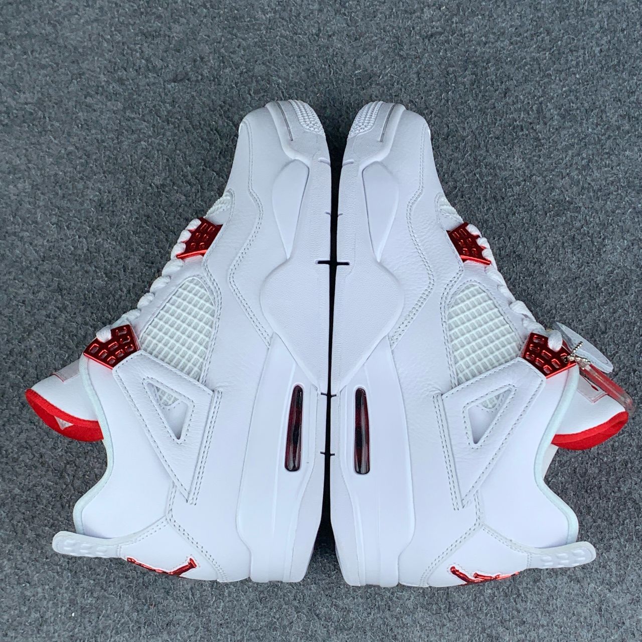 Air Jordan 4 Retro 'Red Metallic'