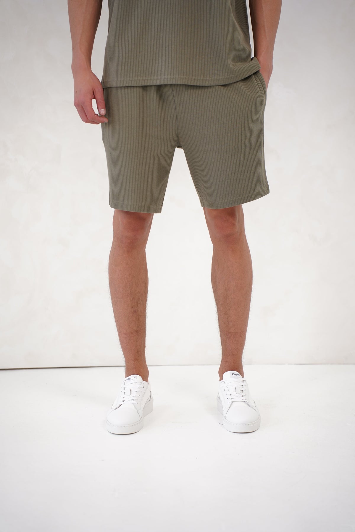 Capo Pleated Shorts - Olive