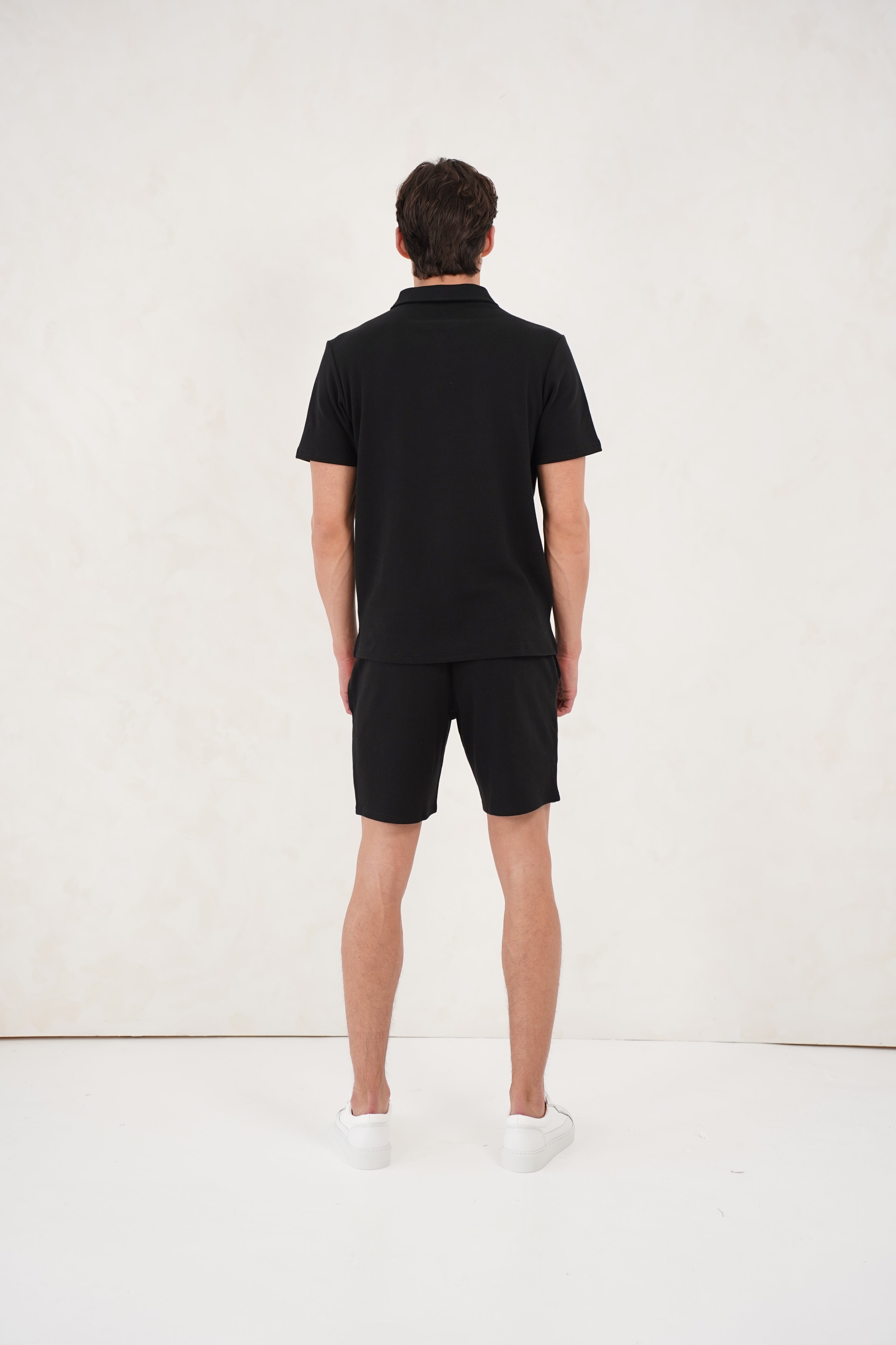 Capo Textured Shorts - Black