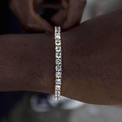 Diamond Tennis Bracelet in Yellow Gold- 5mm