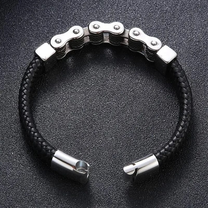 Wanderer’s Chain & Leather Bracelet
